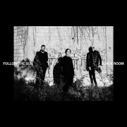 Follow the Sun -  Black Room